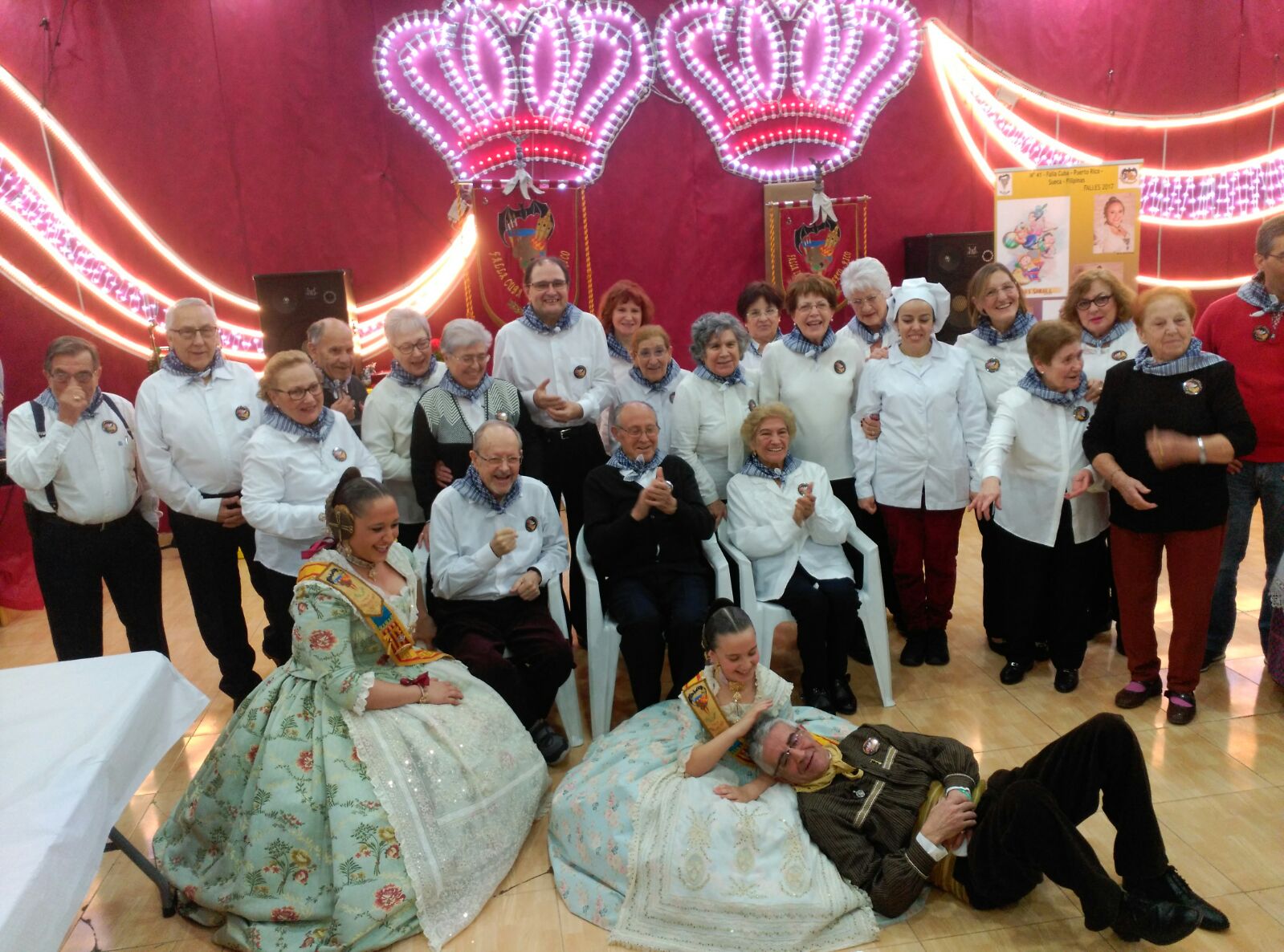 Les Veus de la Memòria emociona a la Falla Cuba-Puerto Rico en el primer concierto de la Gira 2017