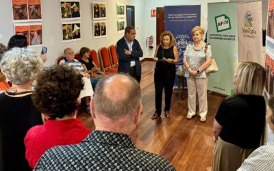 Expo solidaria ‘A de Alzhéimer’: Fotografías que rinden homenaje a obras maestras de la pintura representadas por personas con demencias